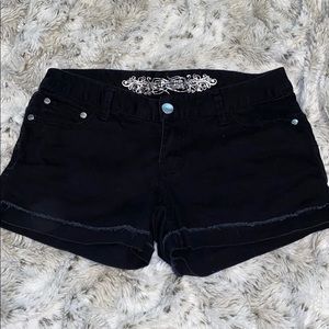 EXPRESS Folded Frayed Black Jean Shorts - Size 4.